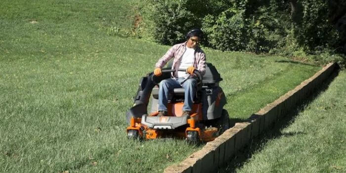 Best Riding Lawnmower for 5 Acres