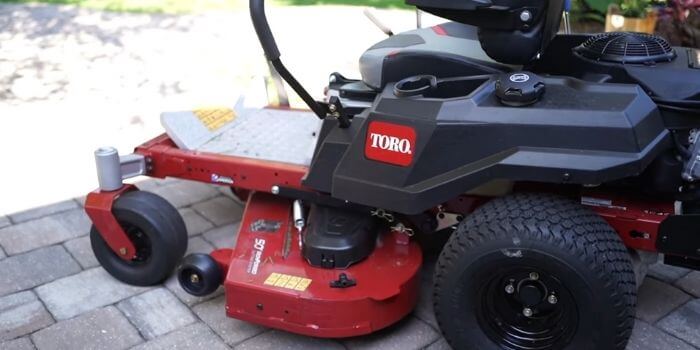 mower Cleaning and Maintenance